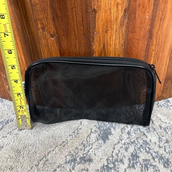 Bala Black Mesh cosmetic exercise toiletries bag - Picture 4 of 6